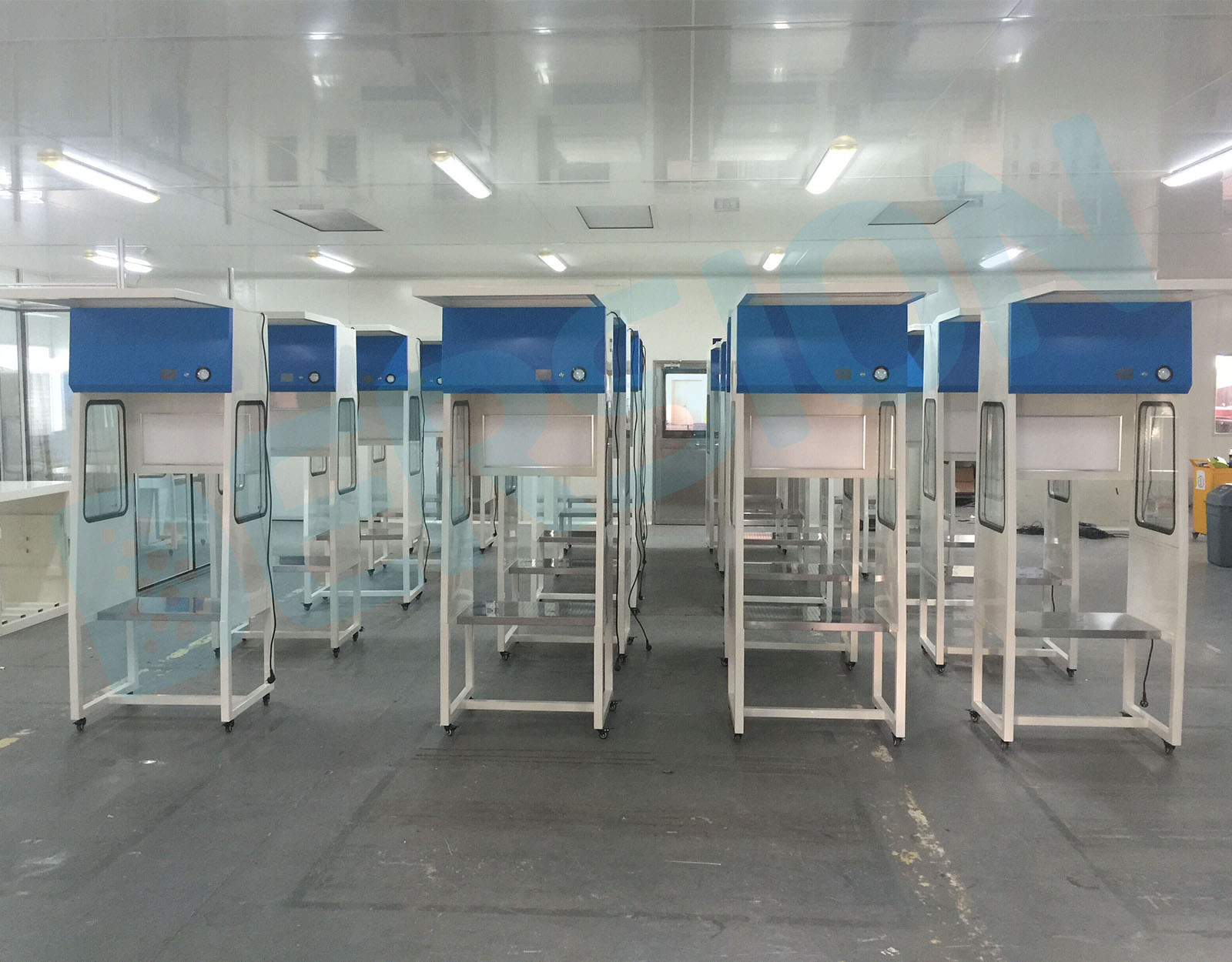 小而美工作臺（廣達(dá)、松下）