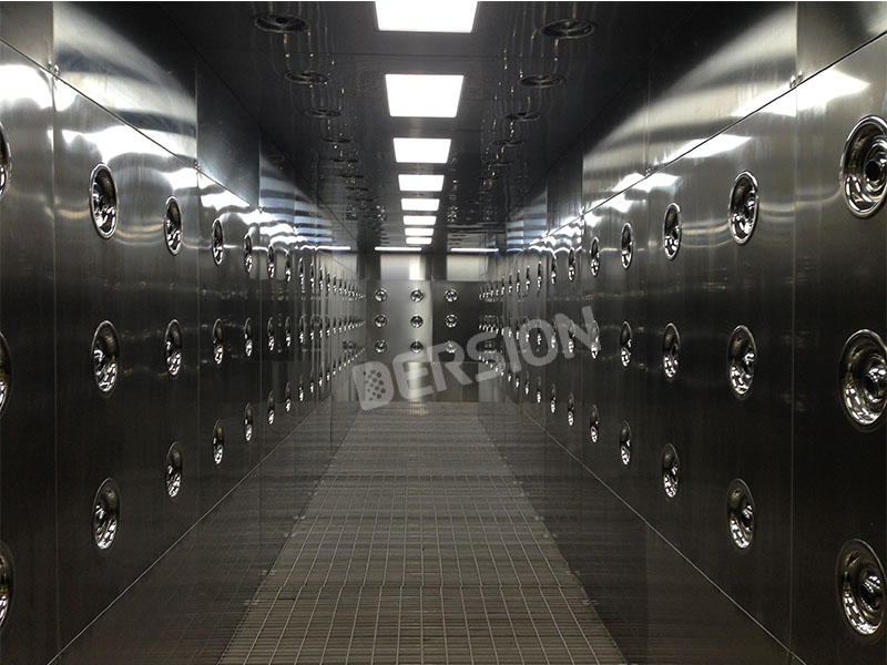 DERSION風(fēng)淋室特點(diǎn)