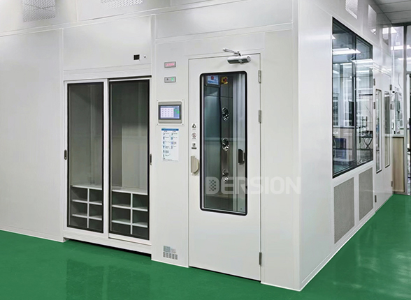 選擇潔凈風(fēng)淋室廠家時需考慮的幾個因素